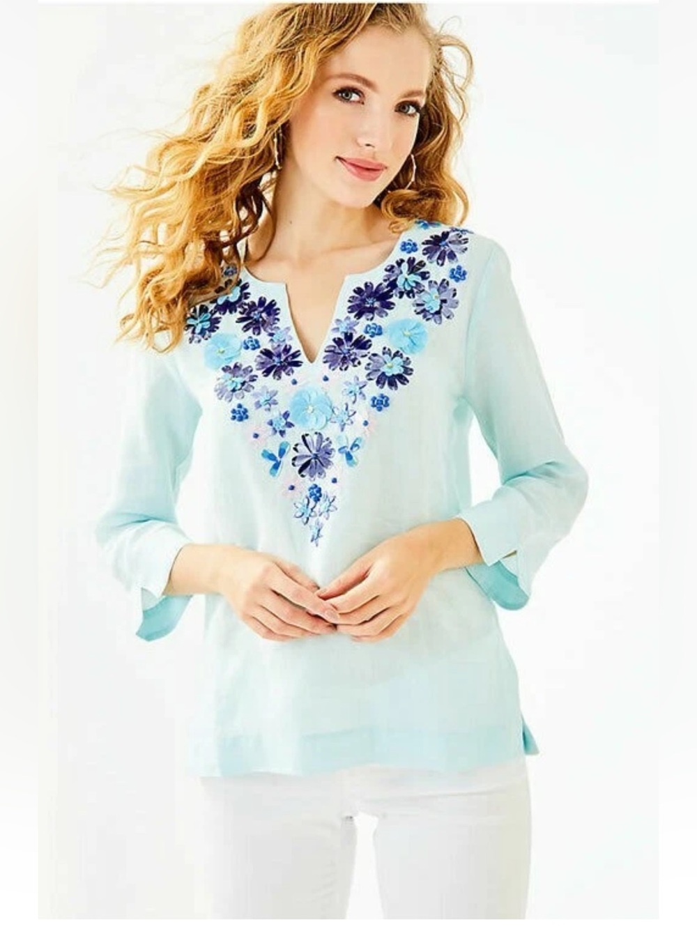 Lilly Pulitzer Amelia Island Linen Tunic In The Color Whisper Blue